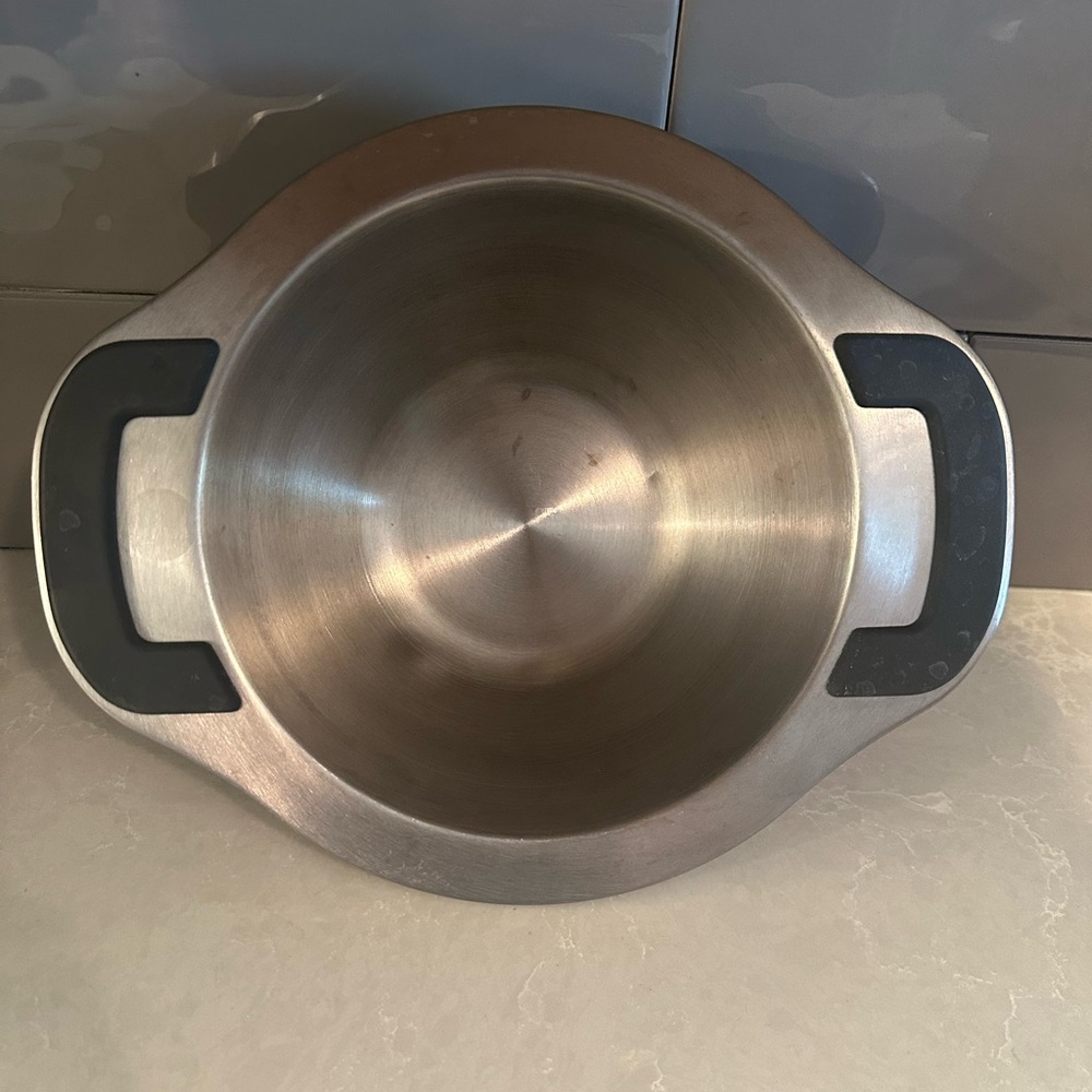 Pampered Chef Stainless Steel #2408  2-Handle Double Boiler H 3.5" W 10.5"